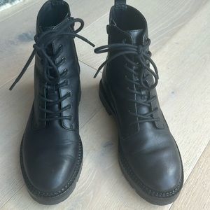 Vince lace combat boot